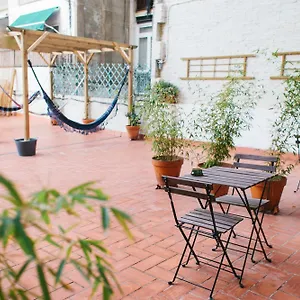 2* Pensión Zoo Boutique