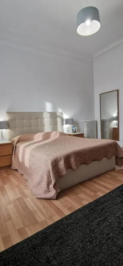 B&B Rooms Tetu 바르셀로나