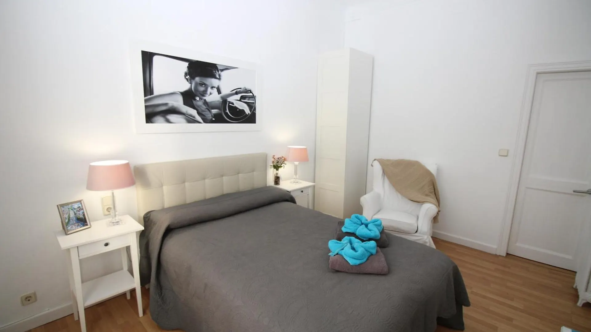 B&B Rooms Tetu 바르셀로나